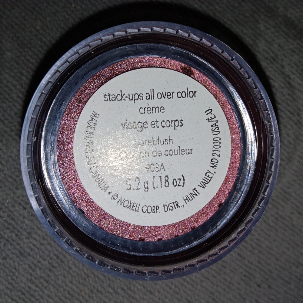 New Stack-ups All Over Color - Picture 2 of 4